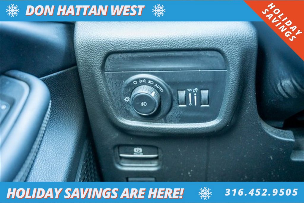 Used 2025 Jeep Grand Cherokee Limited image 15