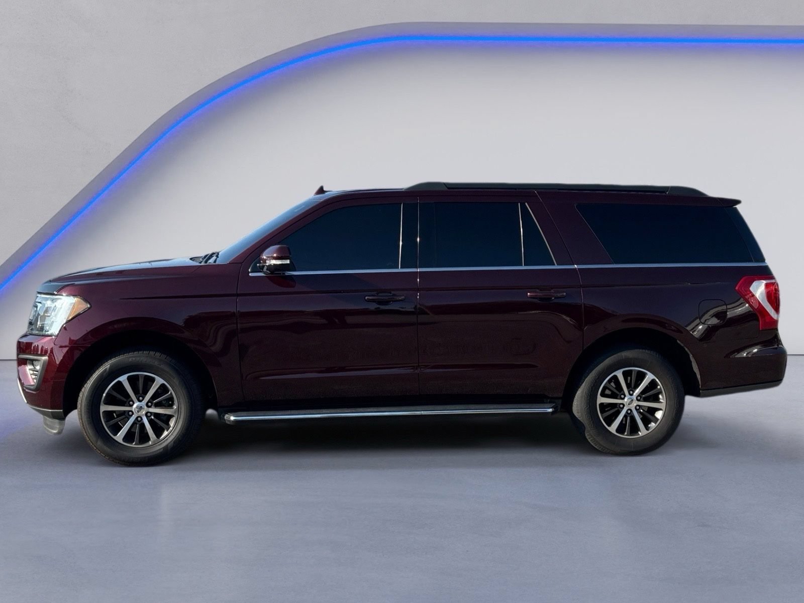 Used 2020 Ford Expedition Max XLT w/ Equipment Group 202A RWD image 3