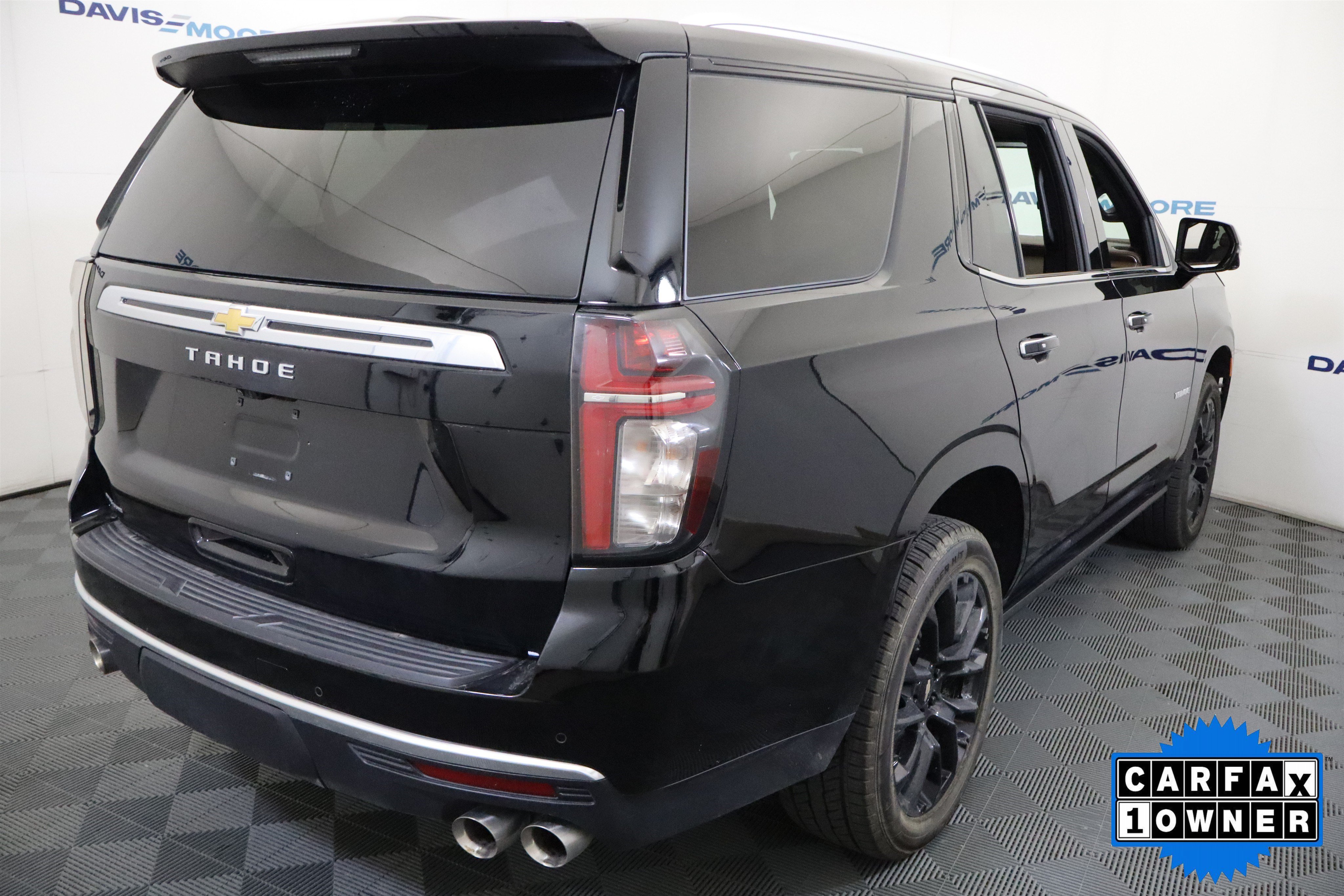 Used 2023 Chevrolet Tahoe High Country AWD/4WD image 6
