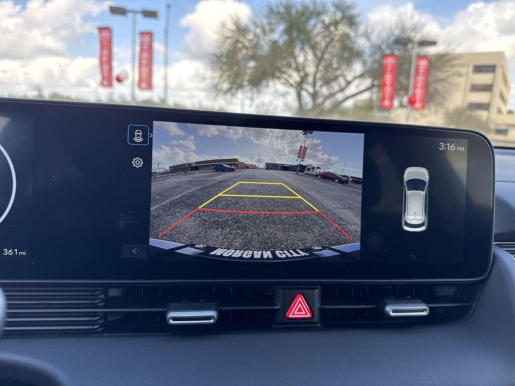 Used 2025 Hyundai Ioniq 5 SEL image 28