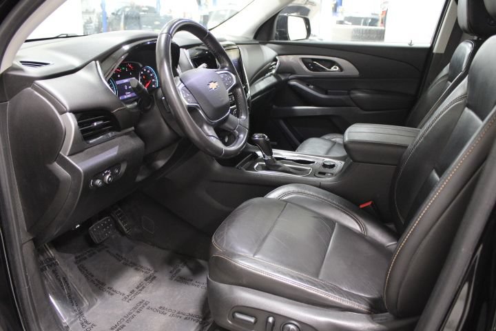 Used 2020 Chevrolet Traverse LT w/ LT Premium Package AWD/4WD image 20