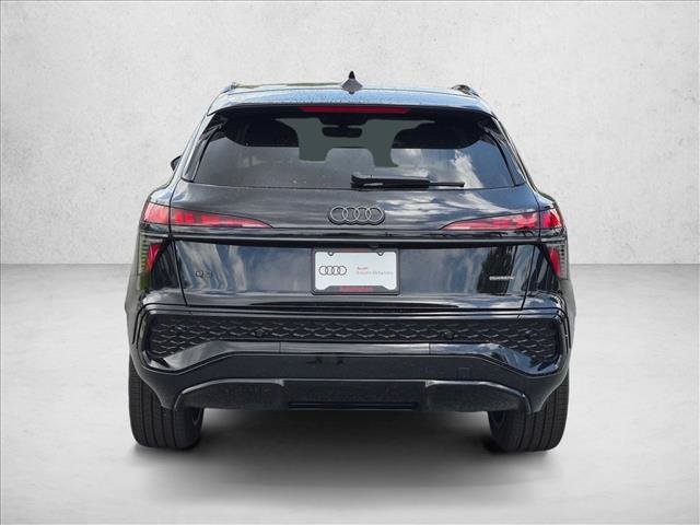 New 2026 Audi Q3 quattro 2.0T w/ Driver Assistance Package AWD/4WD image 7