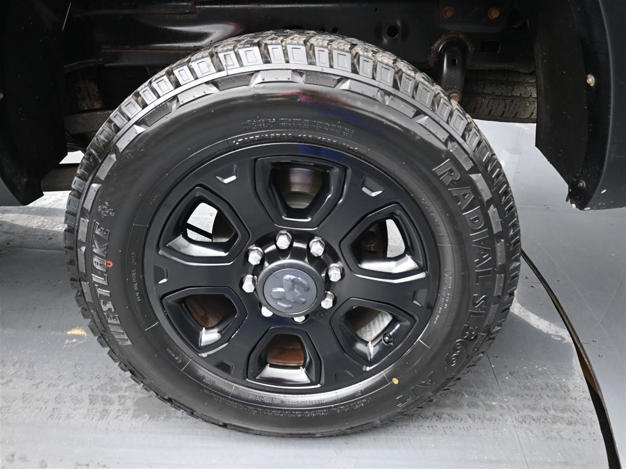 Used 2017 RAM 2500 Laramie w/ Sport Appearance Group AWD/4WD image 19