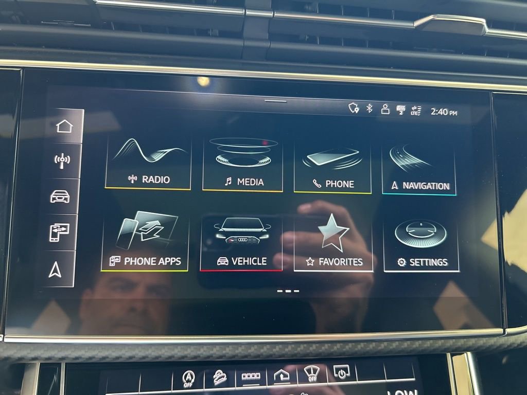 Used 2022 Audi RS Q8 image 39