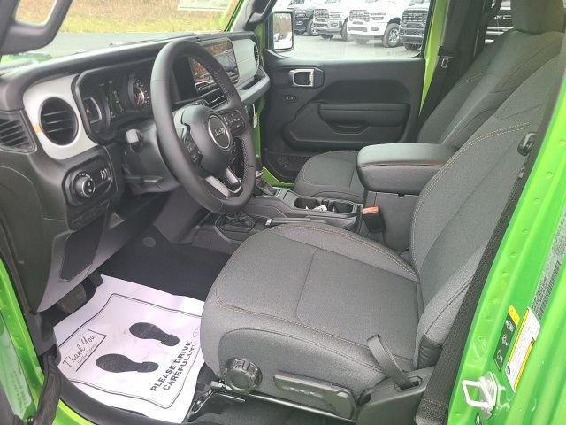 New 2026 Jeep Gladiator Sport AWD/4WD image 11