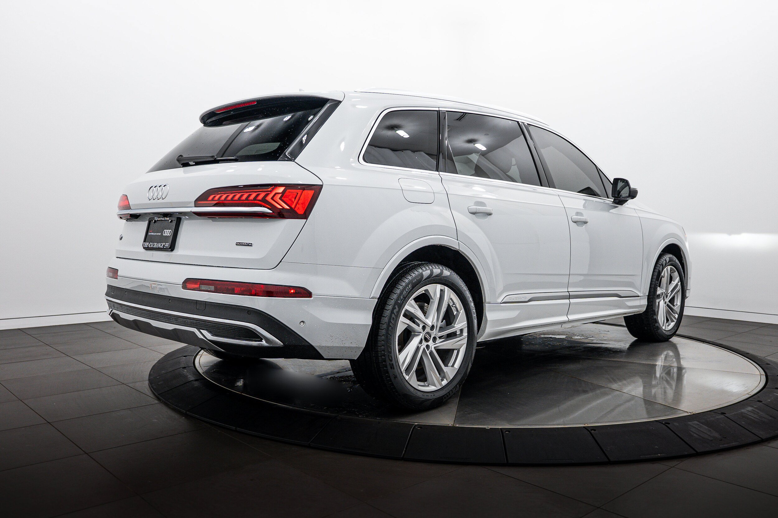 Certified 2023 Audi Q7 3.0T Premium Plus w/ Premium Plus Package AWD/4WD image 4