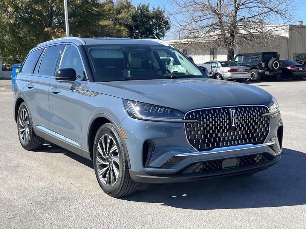 New 2026 Lincoln Aviator 2WD image 6