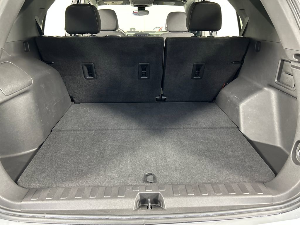Used 2022 Chevrolet Equinox LT w/ LPO, Floor Liner Package FWD image 20