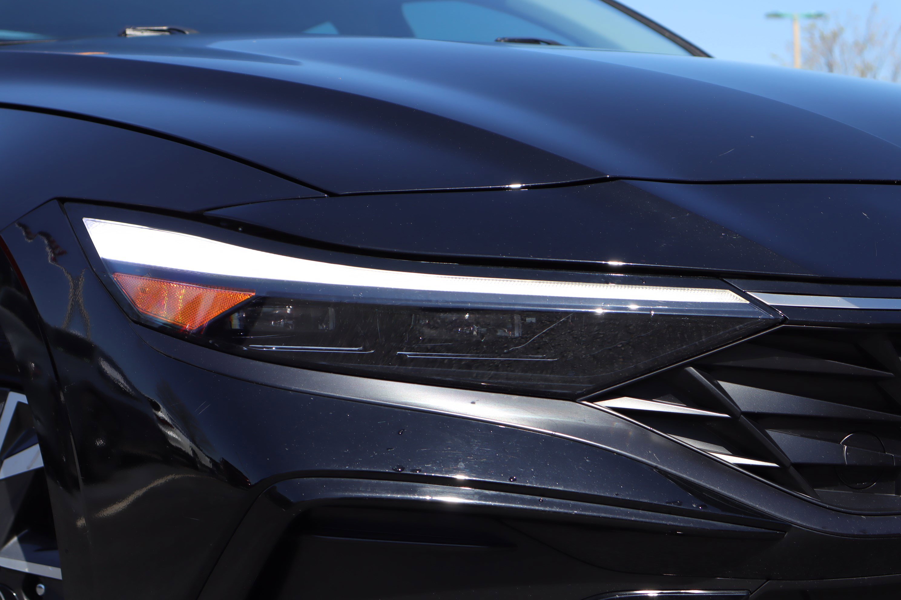 Used 2024 Hyundai Elantra Limited FWD image 33