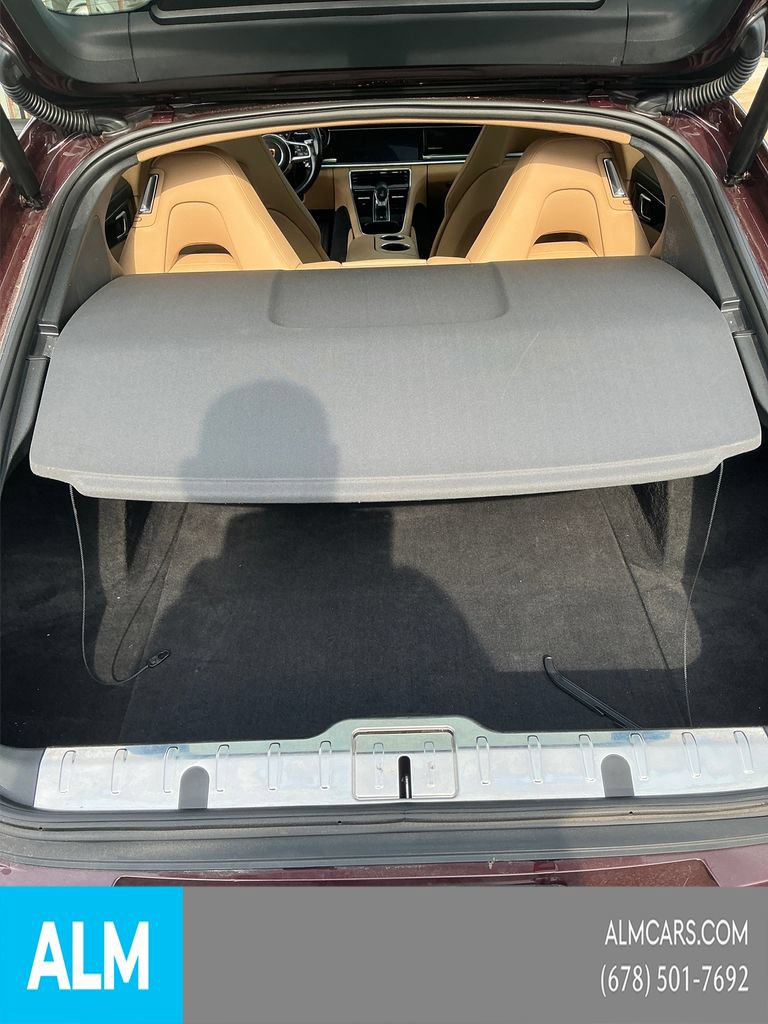 Used 2018 Porsche Panamera image 11