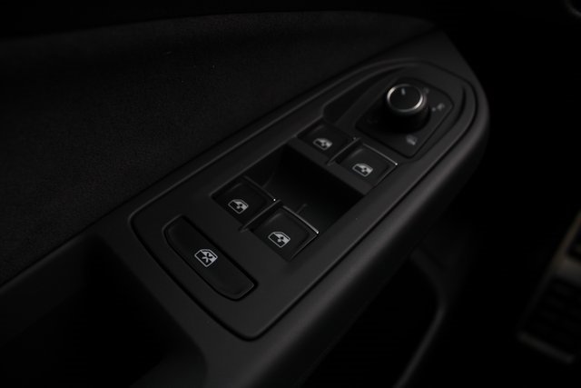 New 2026 Volkswagen GTI SE image 18