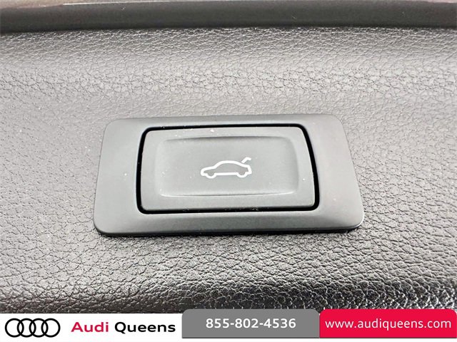 Used 2022 Audi Q3 2.0T Premium Plus image 11