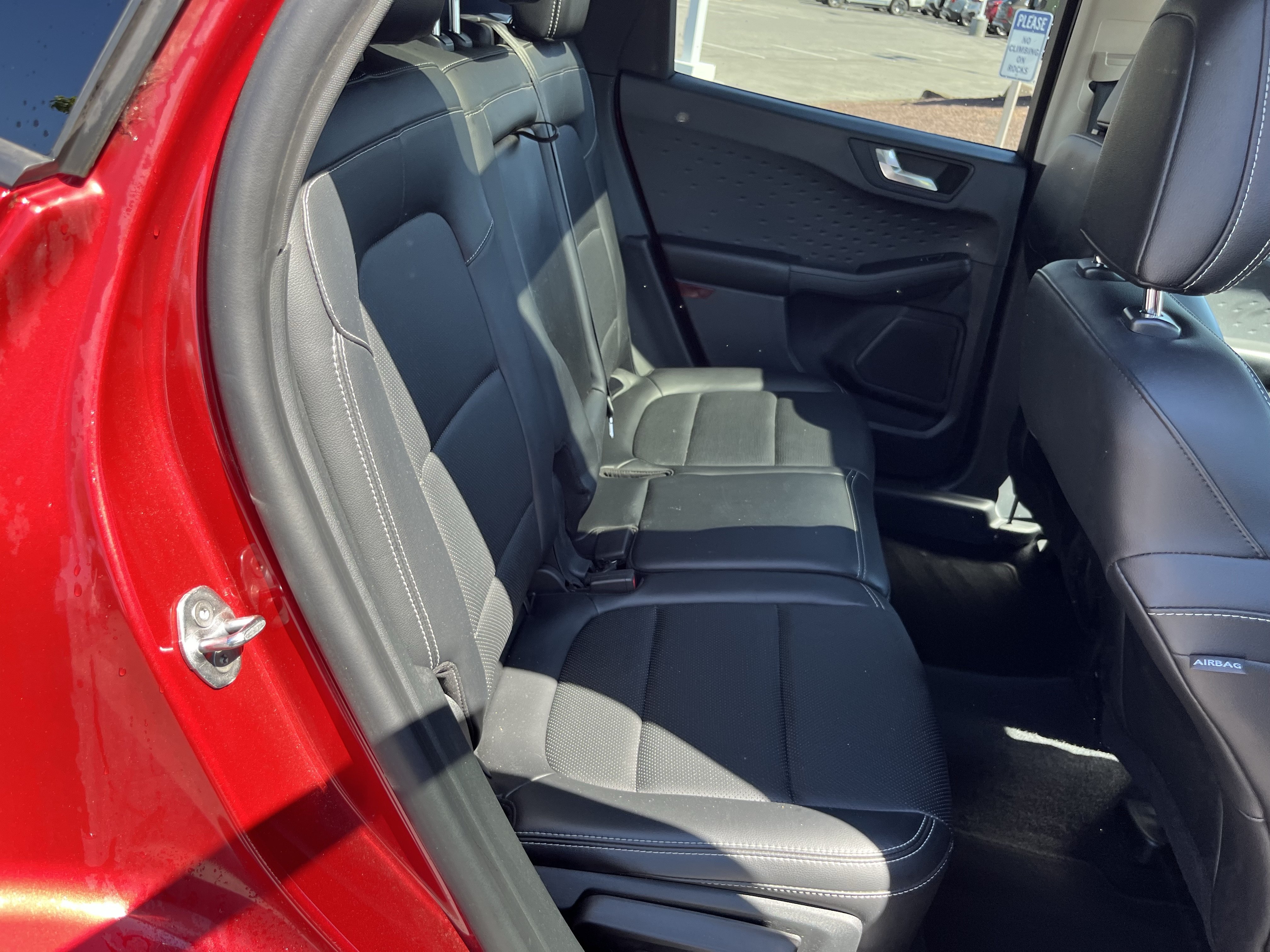Used 2020 Ford Escape SEL AWD/4WD image 4