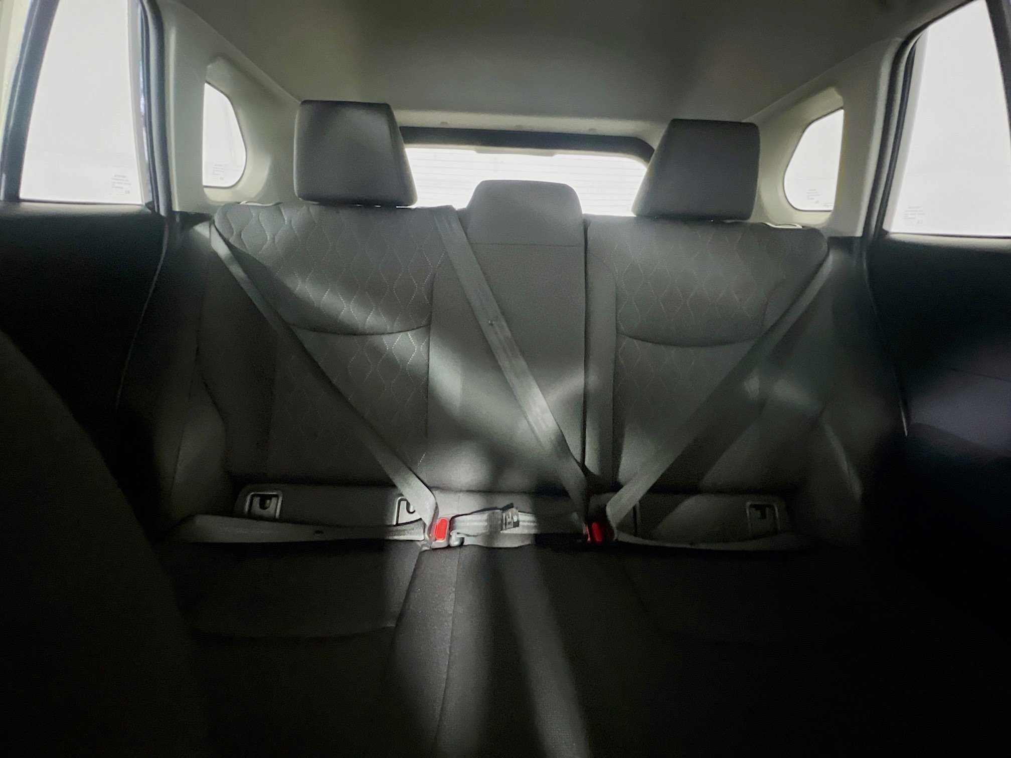 Used 2025 Toyota Corolla Cross LE image 33