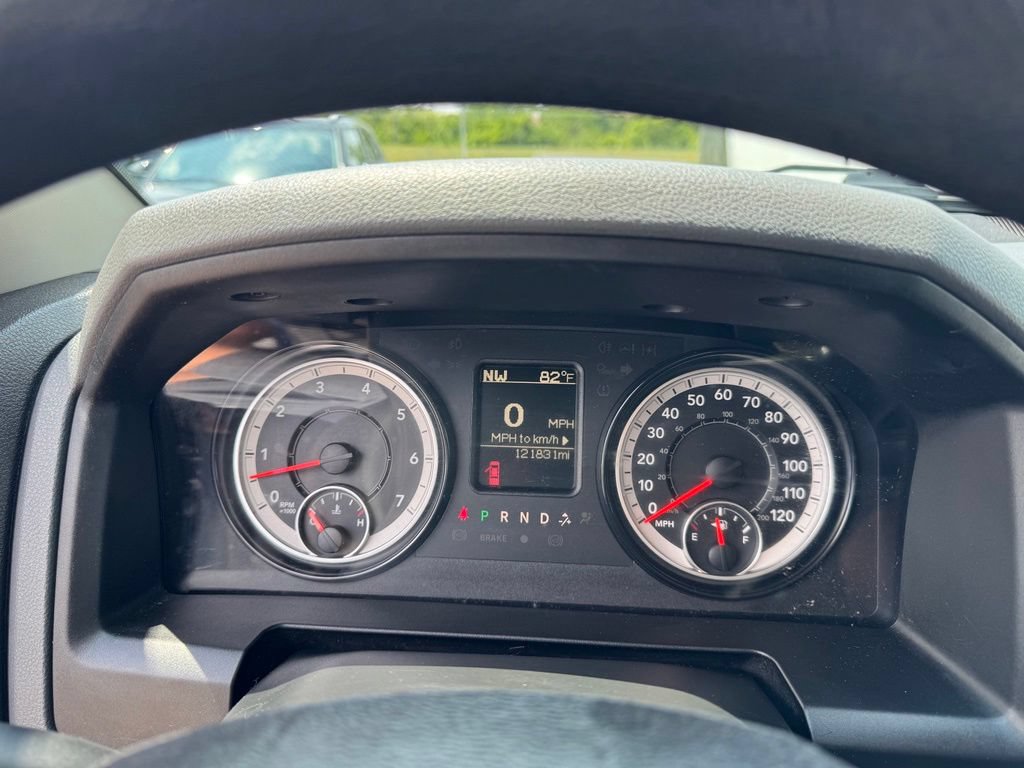 Used 2017 RAM 1500 Express w/ Express Value Package AWD/4WD image 13