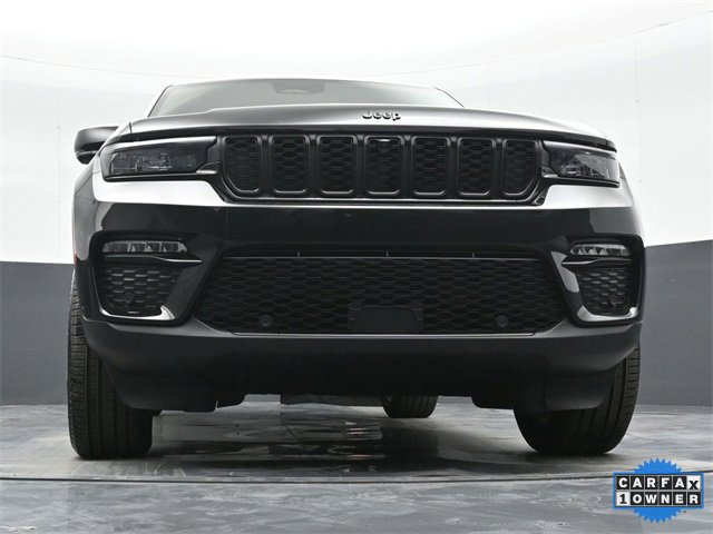 Used 2025 Jeep Grand Cherokee Limited w/ Luxury Tech Group II image 41