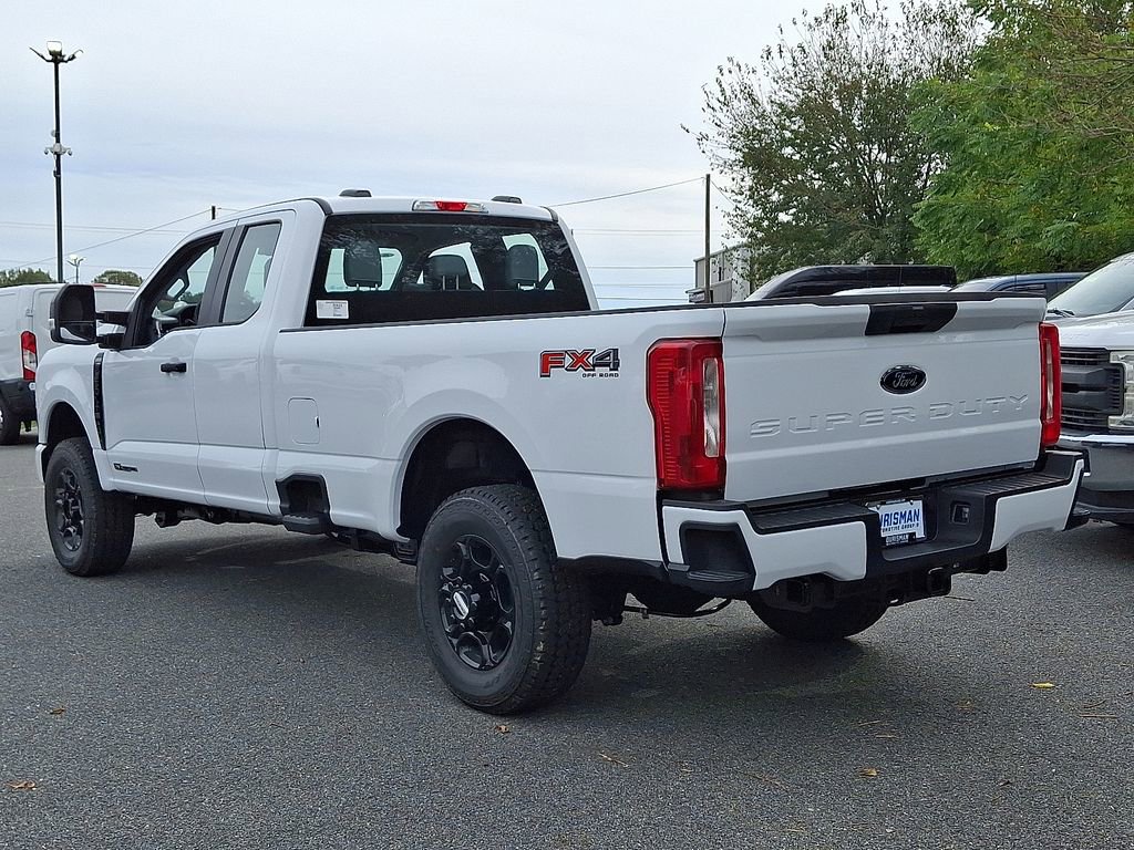 New 2026 Ford F350 XL image 3
