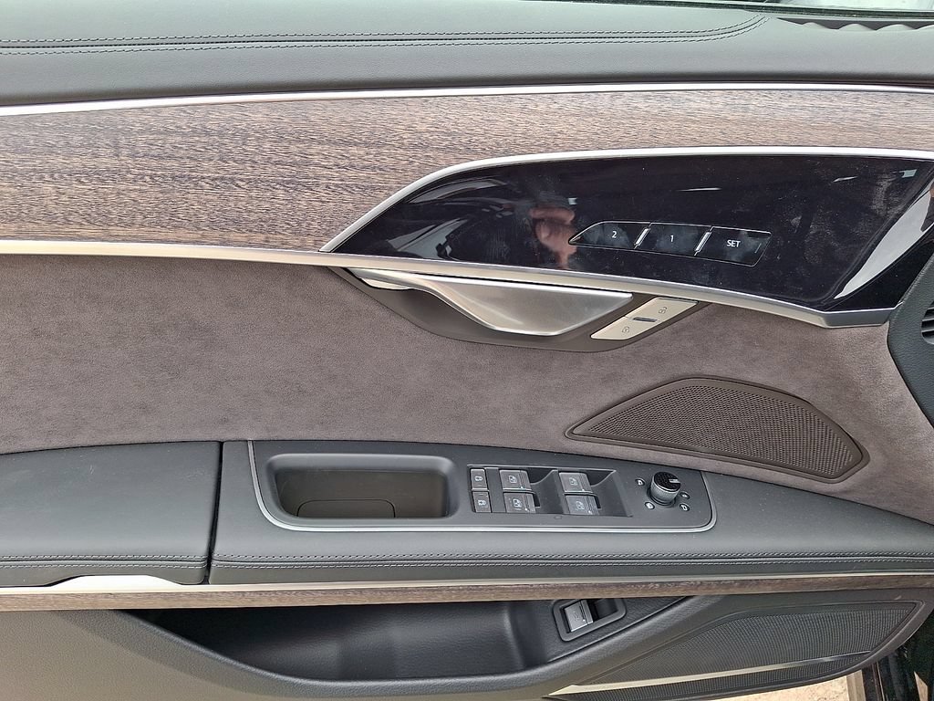 New 2027 Audi A8 L 3.0T AWD/4WD image 6