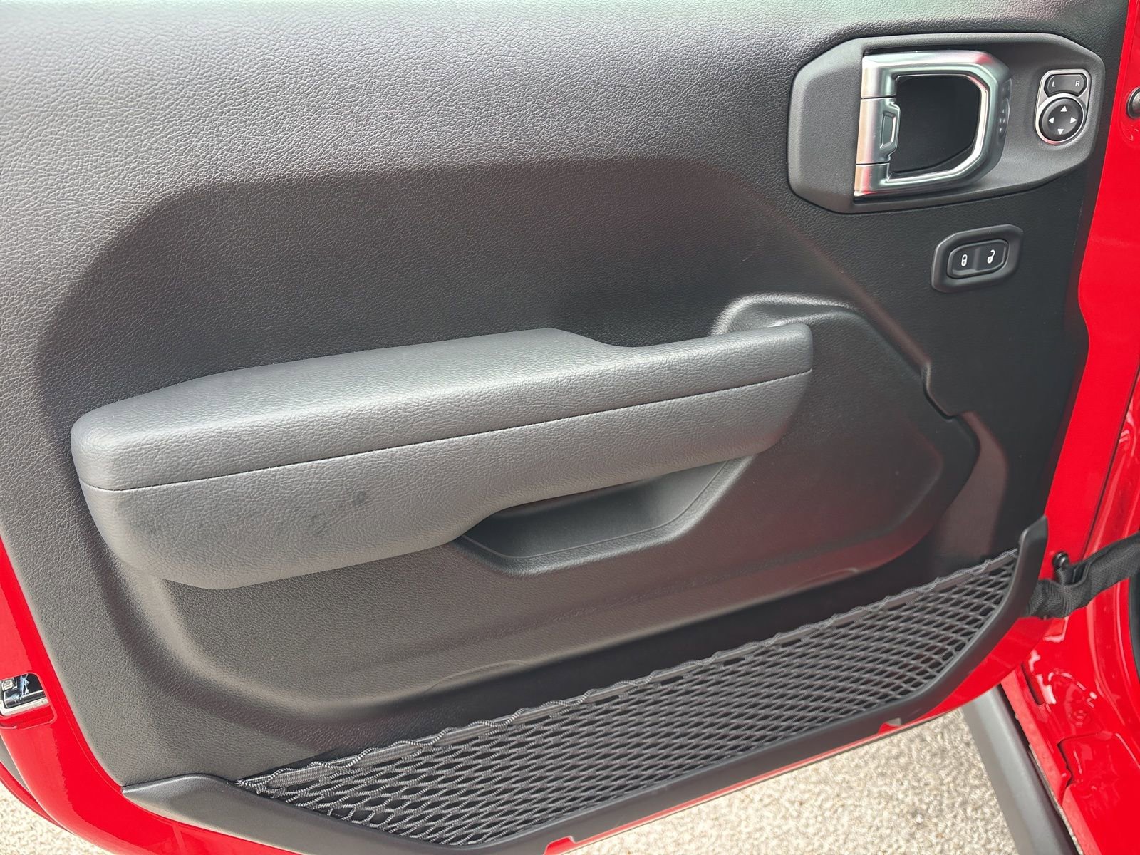 New 2026 Jeep Wrangler Willys image 9