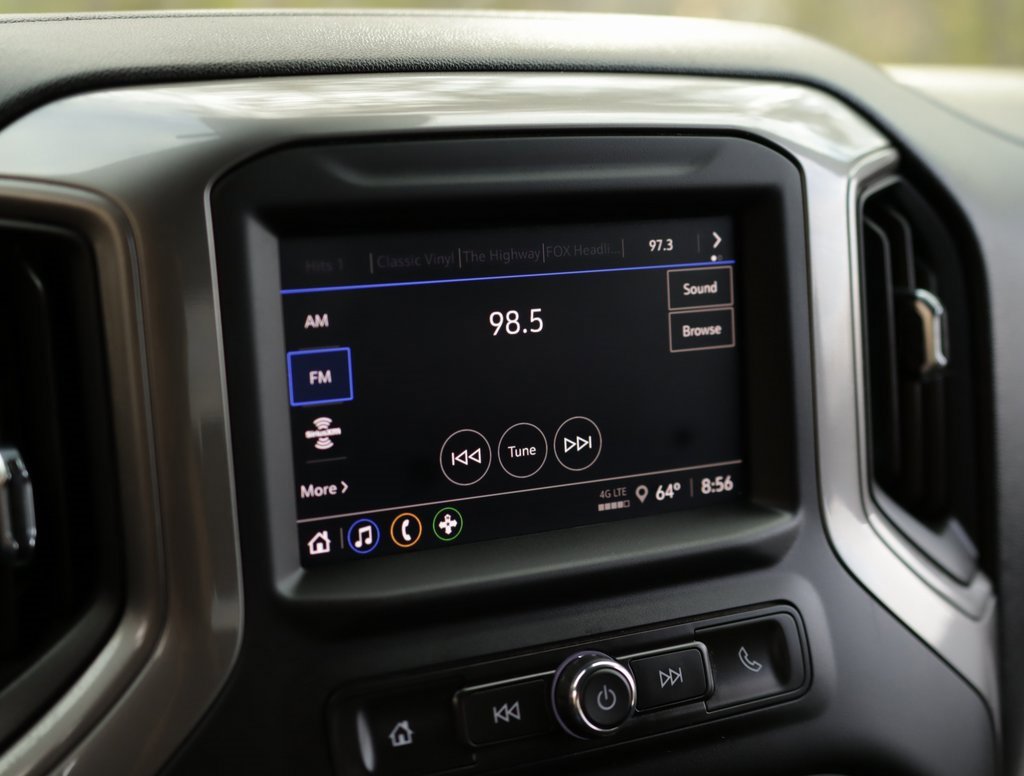 Used 2024 Chevrolet Silverado 2500 Custom w/ Custom Value Package image 13