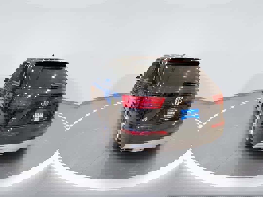 Used 2019 Audi Q7 3.0T Premium Plus image 7