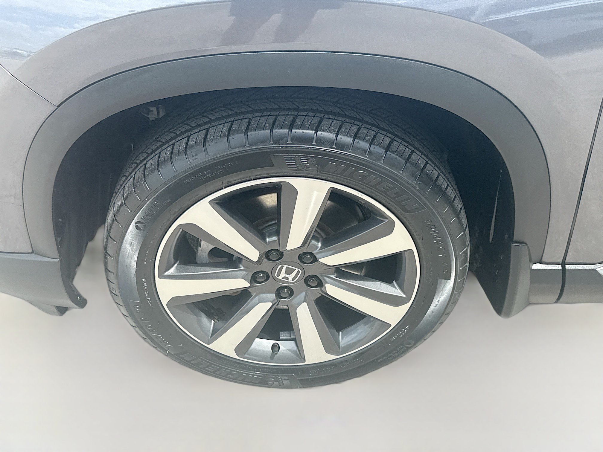 Certified 2023 Honda Pilot Touring image 37
