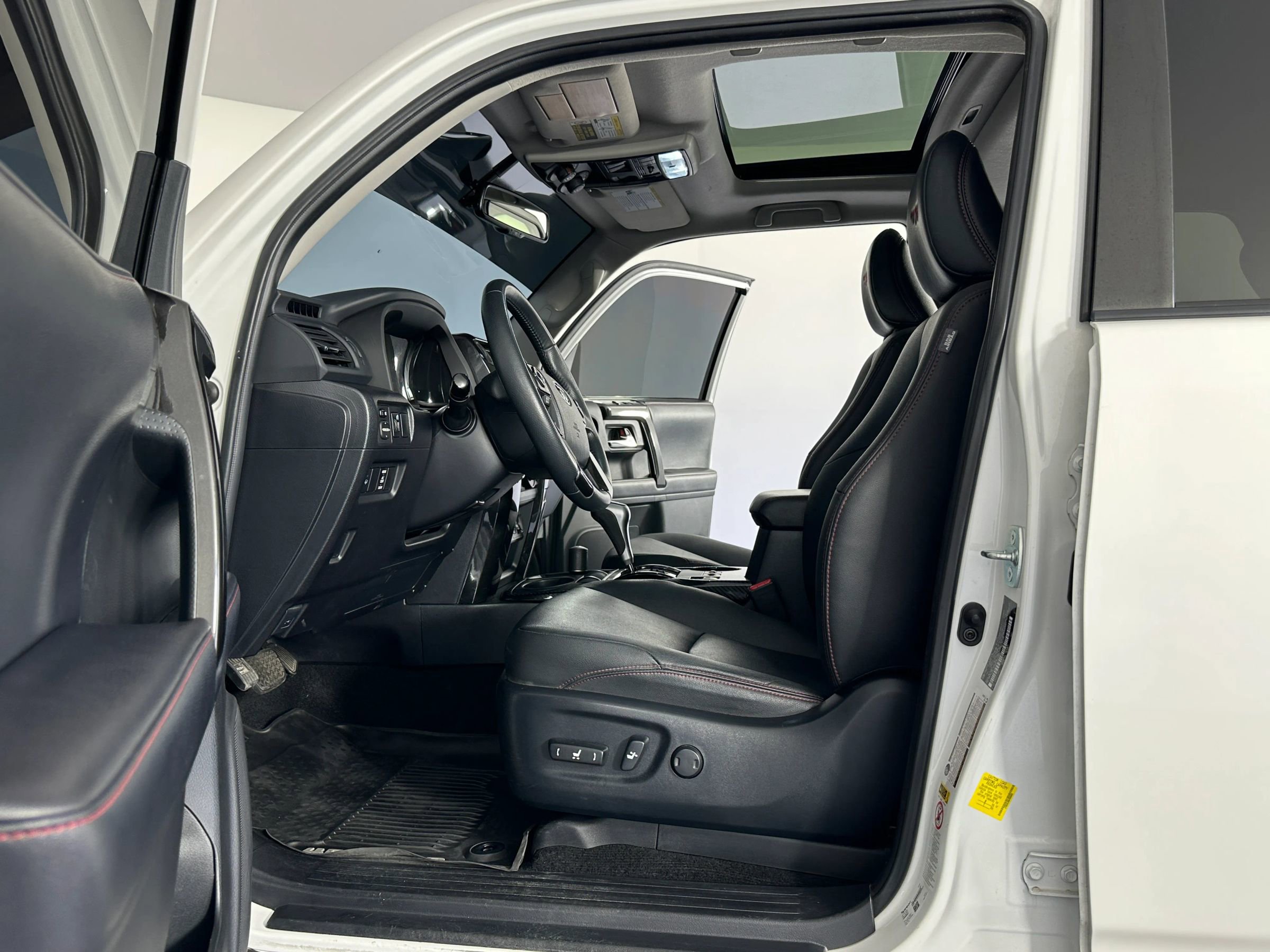 Used 2019 Toyota 4Runner TRD Off-Road Premium image 22