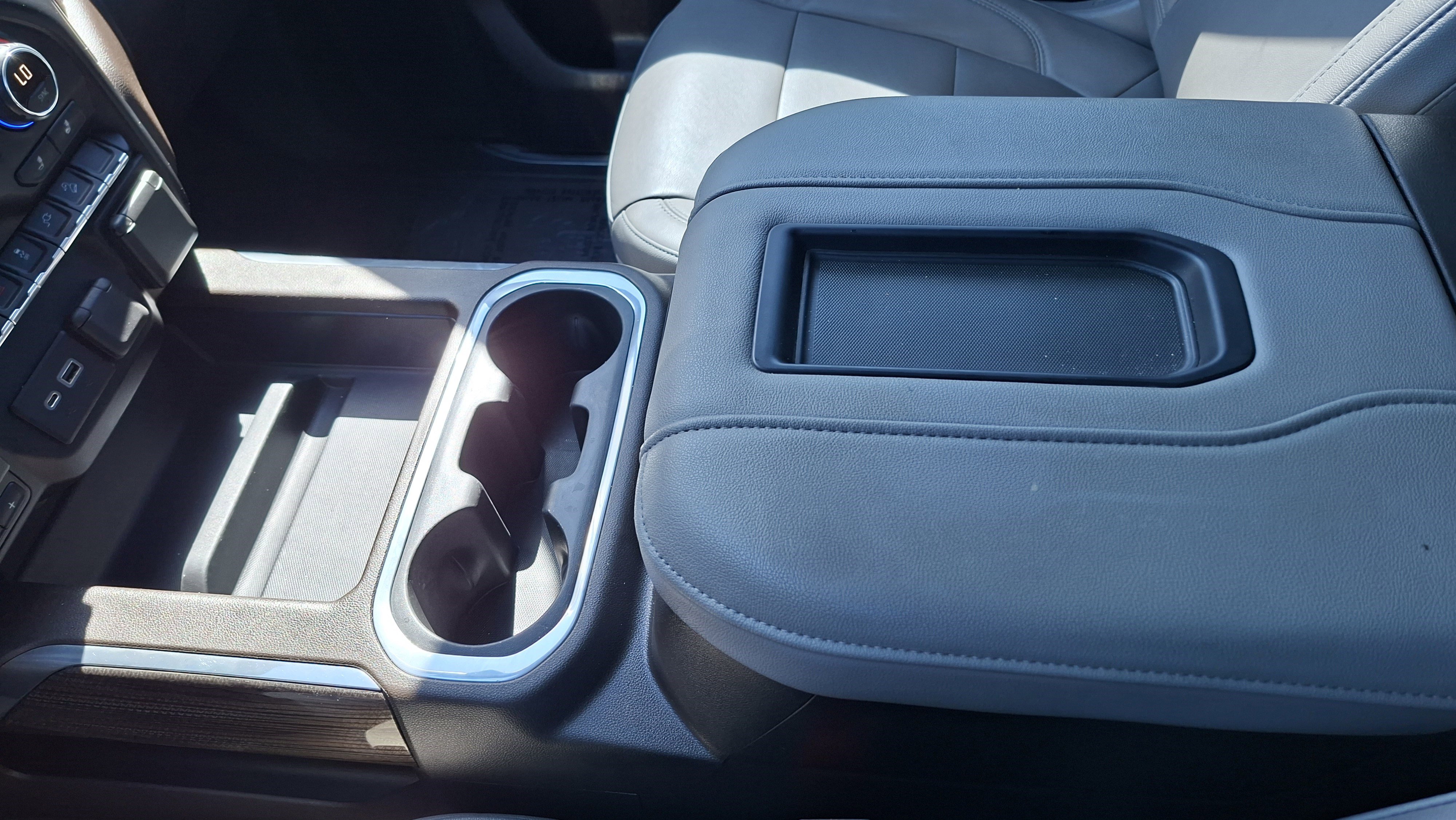 Used 2019 Chevrolet Silverado 1500 RST image 16