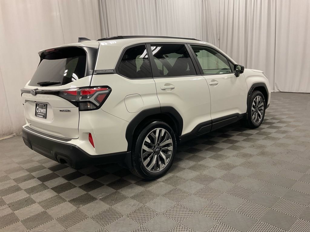 Used 2025 Subaru Forester Touring w/ Popular Package - Touring image 3