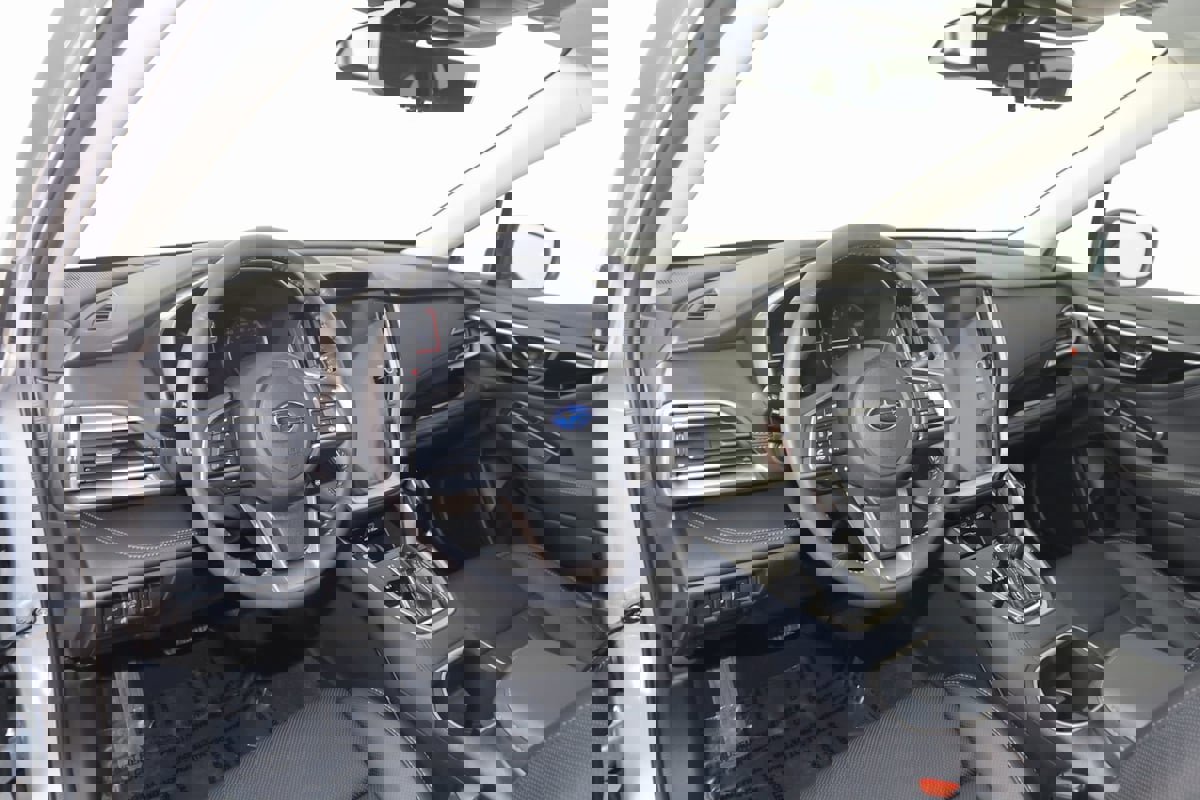 Used 2025 Subaru Outback Touring XT image 28