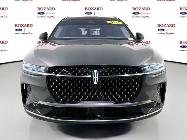 Certified 2025 Lincoln Nautilus Black Label image 2