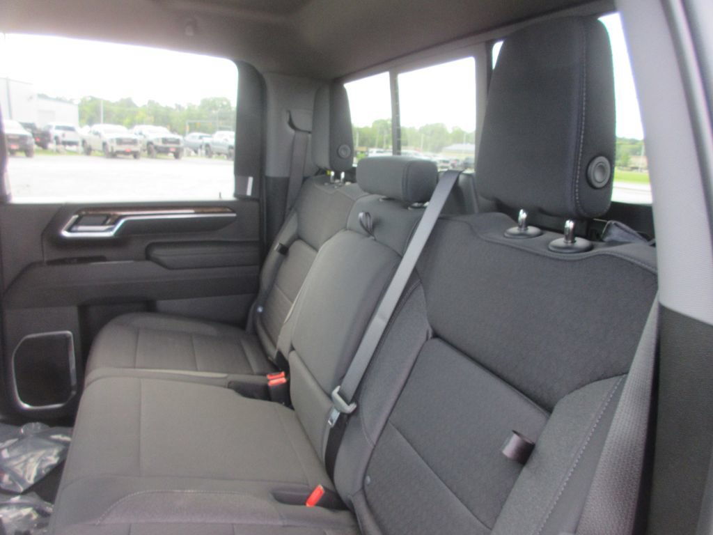 New 2026 GMC Sierra 2500 SLE w/ SLE Value Package; AWD/4WD image 14