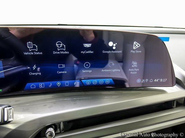 New 2026 Cadillac Vistiq Luxury w/ LPO, Floor Liner Package image 15