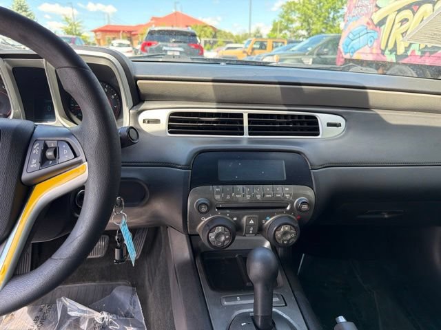 Used 2014 Chevrolet Camaro LS RWD image 10