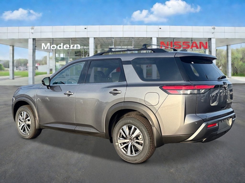 New 2026 Nissan Pathfinder SL AWD/4WD image 3
