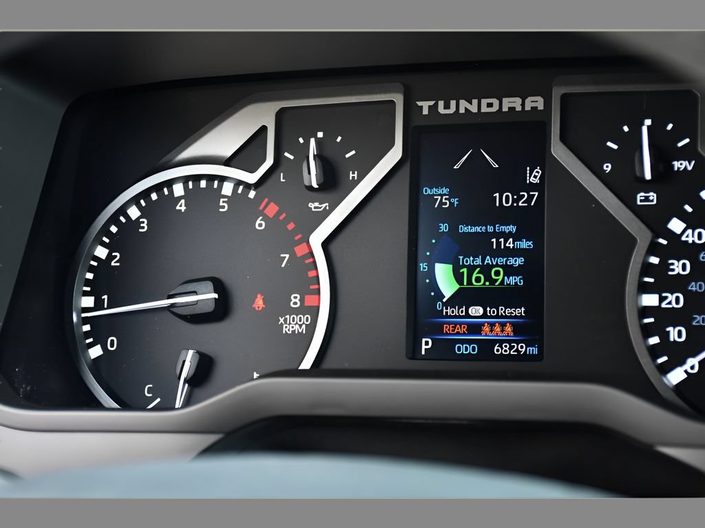 Used 2025 Toyota Tundra SR5 AWD/4WD image 18