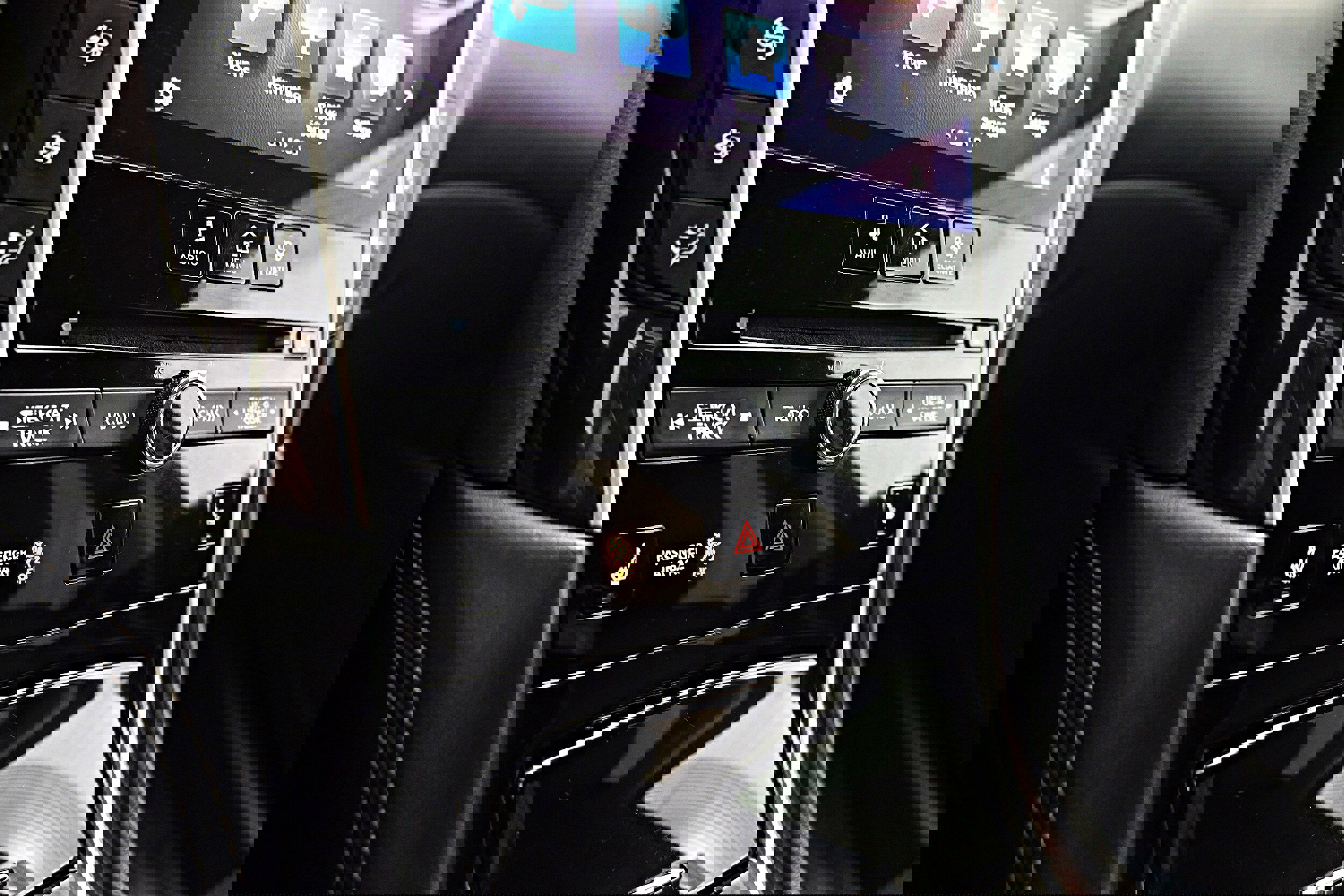 Used 2016 INFINITI Q50 3.0t Premium image 17