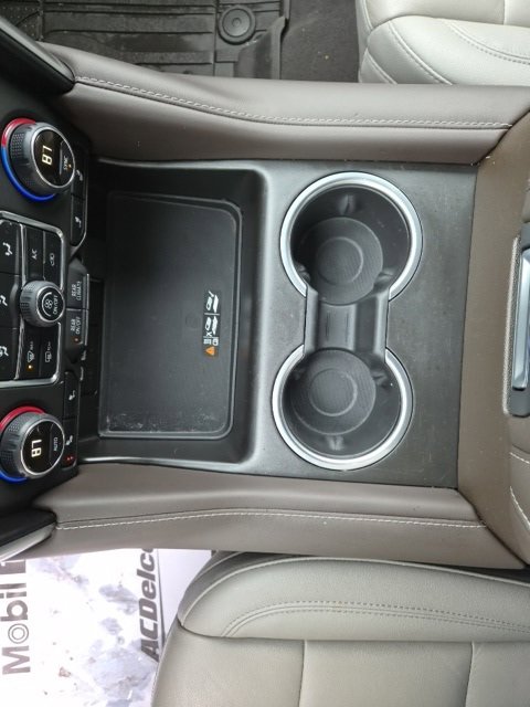 Certified 2024 Chevrolet Suburban Z71 w/ Luxury Package image 25