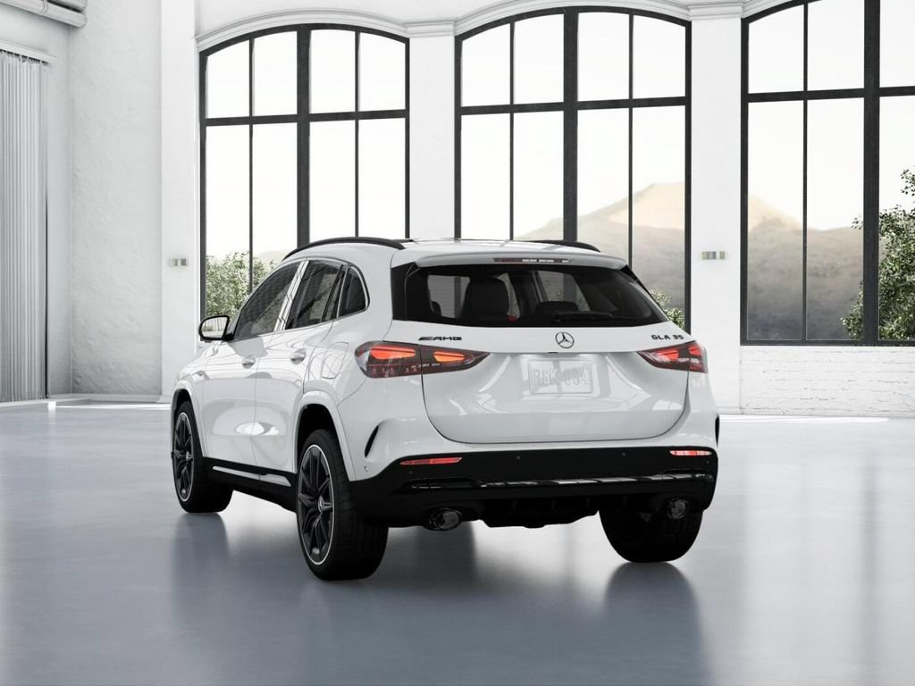 New 2026 Mercedes-Benz GLA 35 AMG 4MATIC image 27