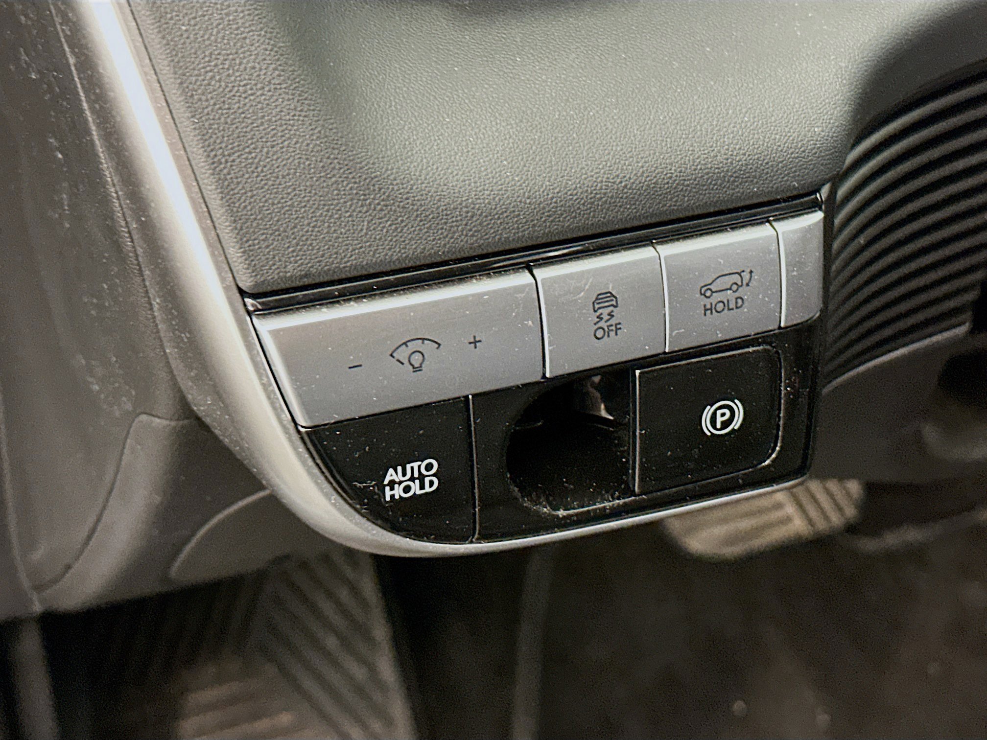 Used 2024 Hyundai Ioniq 5 SEL image 17