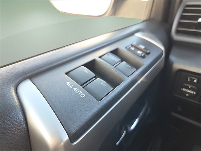 Used 2016 Toyota 4Runner SR5 Premium image 23