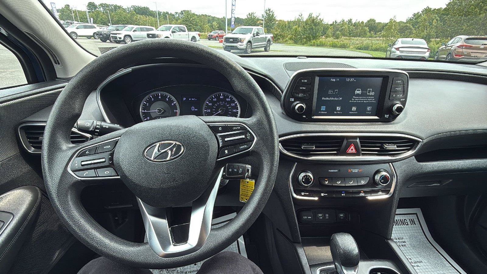 Used 2020 Hyundai Santa Fe SE AWD/4WD image 26