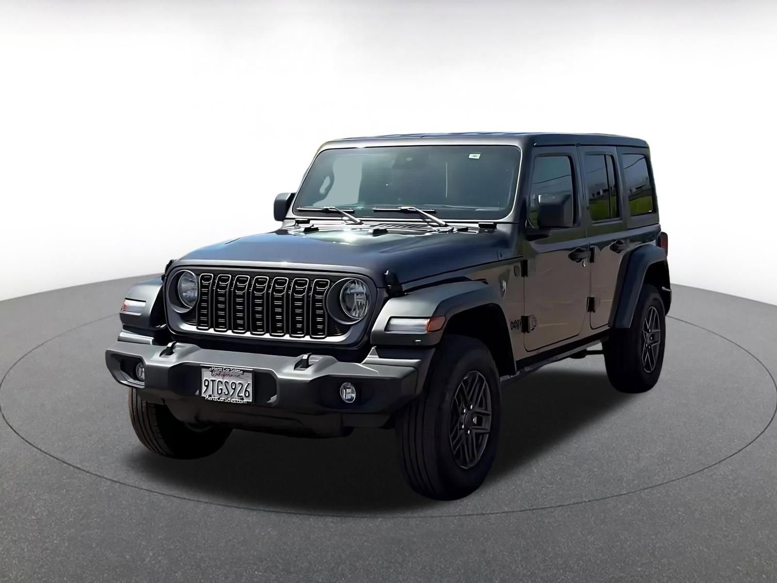 Used 2025 Jeep Wrangler Sport S image 7