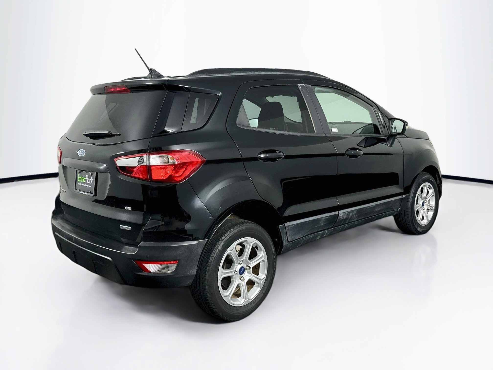 Used 2019 Ford EcoSport SE w/ SE Convenience Package FWD image 9