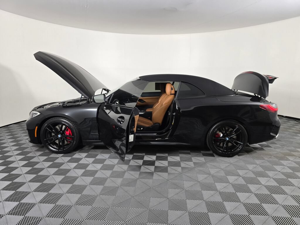 Used 2021 BMW M440i Convertible w/ Premium Package RWD image 16