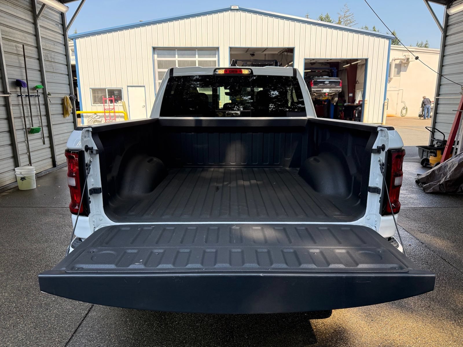 Used 2025 RAM 1500 Lone Star AWD/4WD image 7