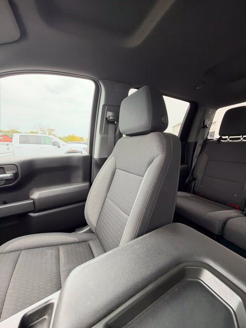 Used 2023 Chevrolet Silverado 1500 Custom AWD/4WD image 20