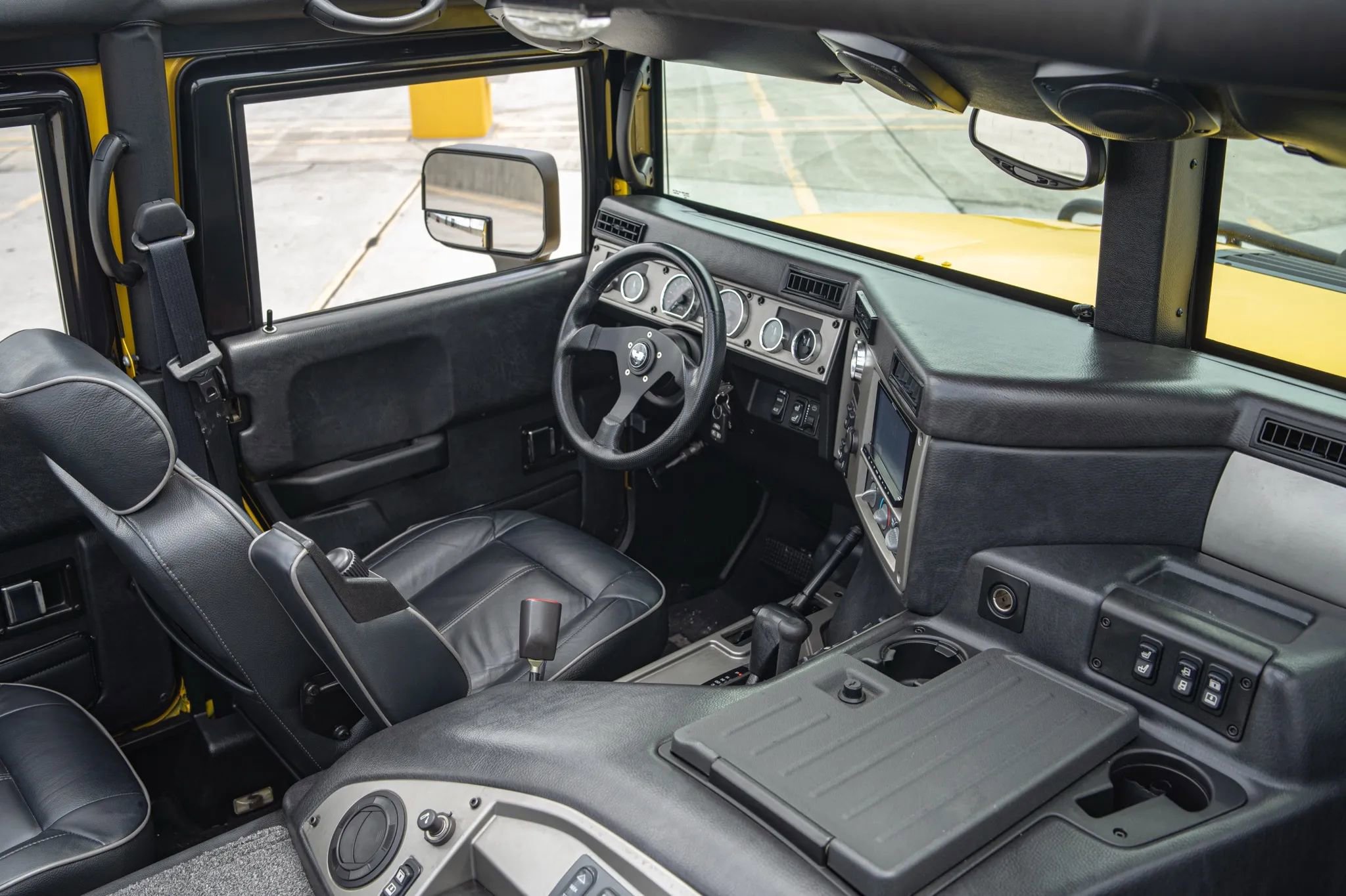 Used 2006 HUMMER H1 4-Door Open Top image 8