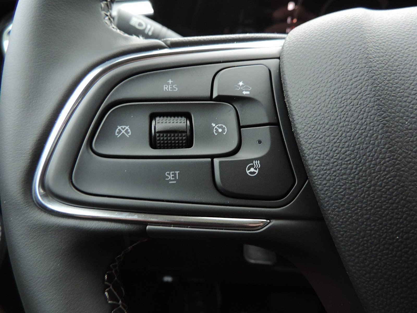 New 2026 Buick Encore GX Avenir w/ Avenir Technology Package FWD image 23