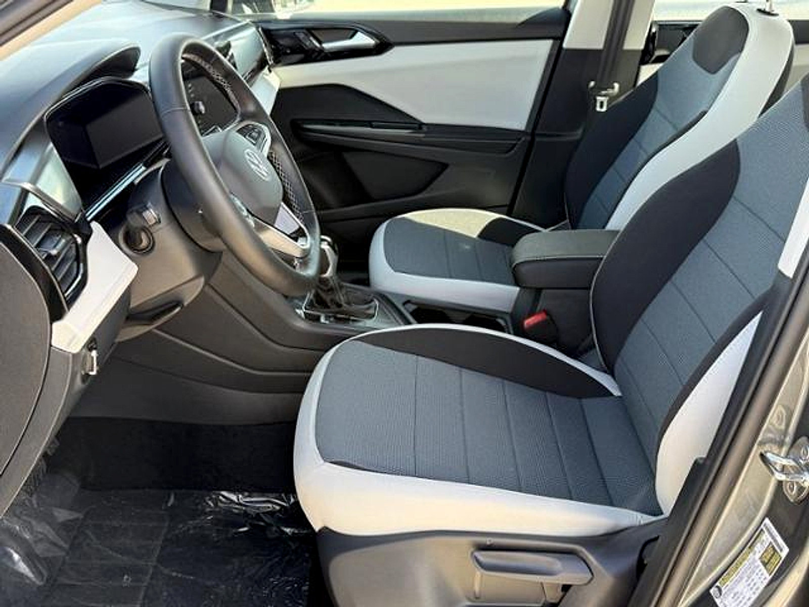New 2026 Volkswagen Taos S FWD image 11